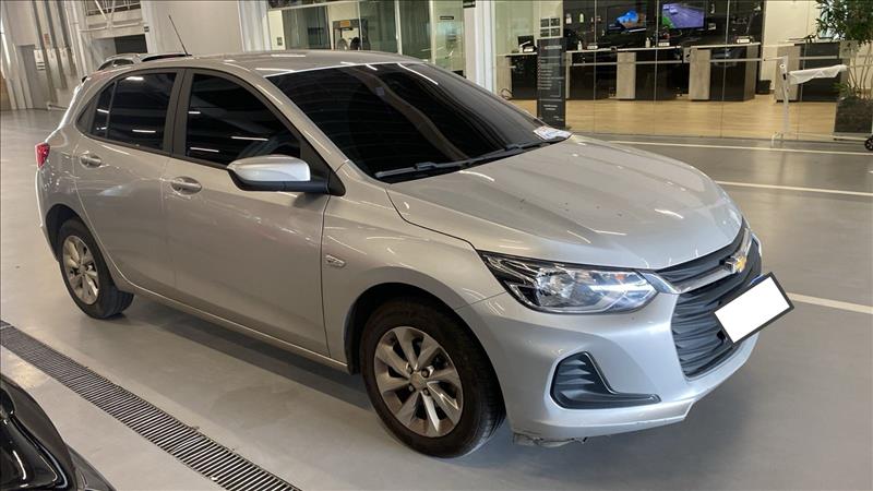 GM - Chevrolet-ONIX-1.0 Turbo LT