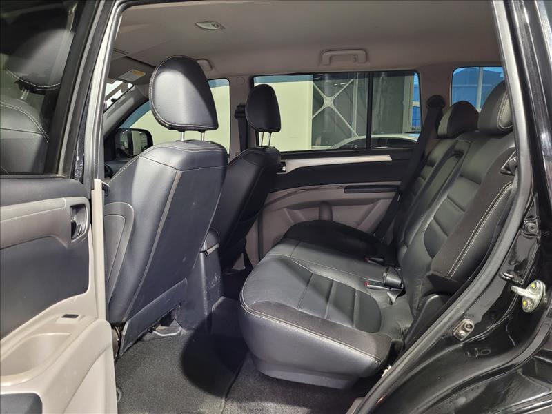 Mitsubishi-PAJERO-3.5 HPE 4X4 7 Lugares V6 24V