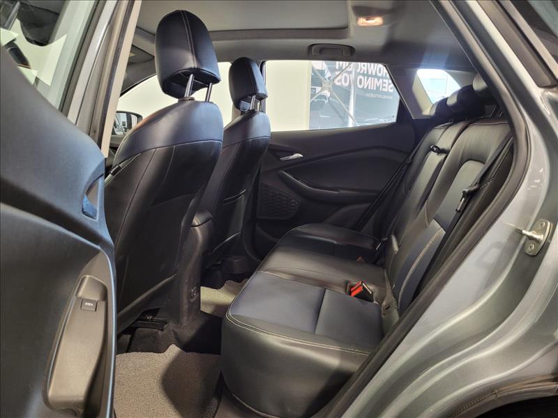 GM - Chevrolet-TRACKER-1.2 Turbo Premier