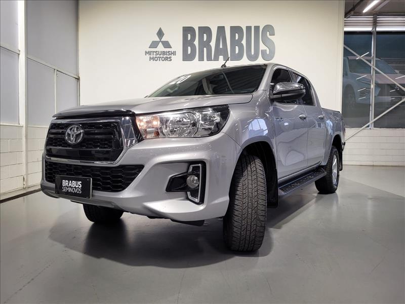 Toyota-HILUX-2.8 SR 4X4 CD 16V