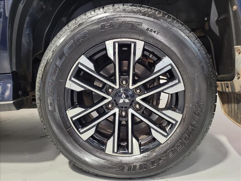 Mitsubishi-PAJERO SPORT-2.4 16V Mivec Turbo HPE AWD