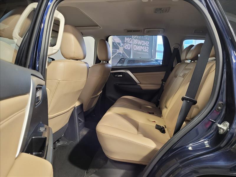 Mitsubishi-PAJERO SPORT-2.4 16V Mivec Turbo HPE AWD