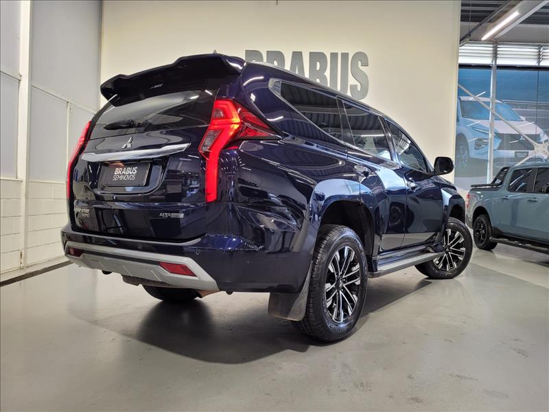 Mitsubishi-PAJERO SPORT-2.4 16V Mivec Turbo HPE AWD