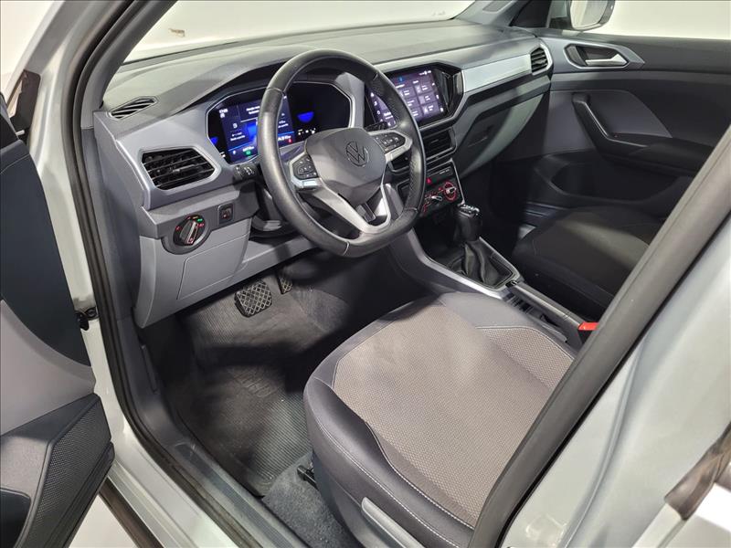Volkswagen-T-CROSS-1.0 200 TSI