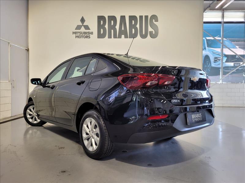 GM - Chevrolet-ONIX-1.0 Turbo Plus LT