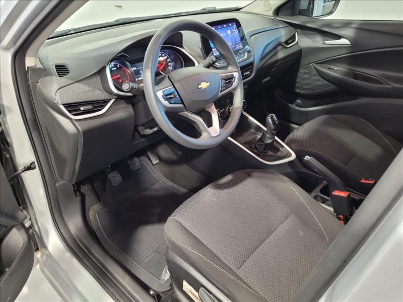 GM - Chevrolet-ONIX-1.0 Turbo LT