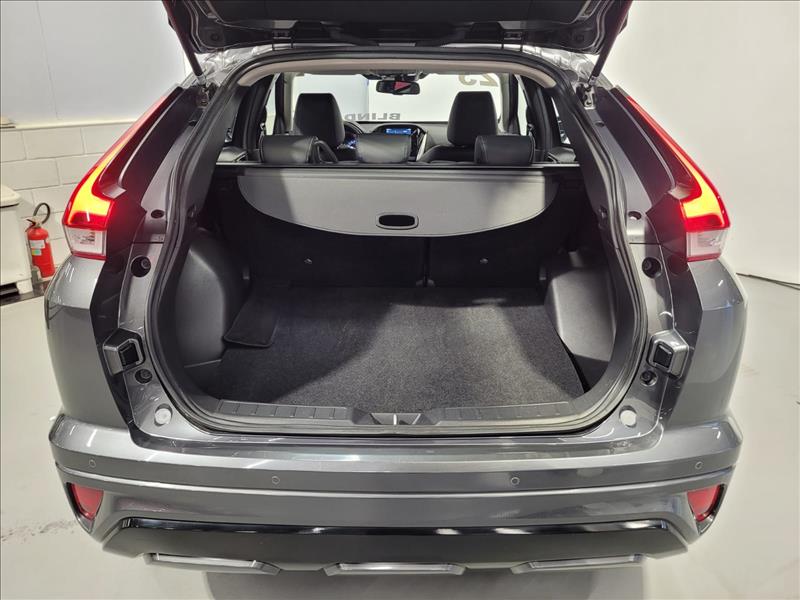 Mitsubishi-ECLIPSE CROSS-1.5 Mivec Turbo Hpe-s S-awc
