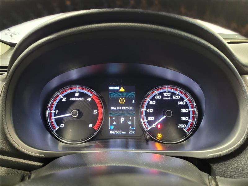 Mitsubishi-L200 TRITON-2.4 16V Turbo Sport Hpe-s CD 4X4