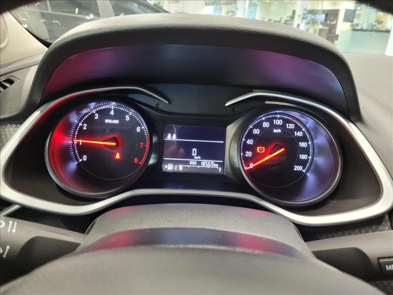 GM - Chevrolet-ONIX-1.0 Plus LT