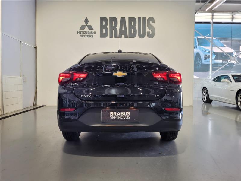 GM - Chevrolet-ONIX-1.0 Plus LT