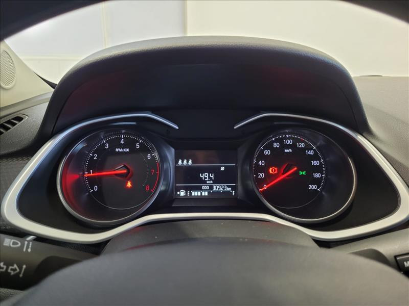 GM - Chevrolet-ONIX-1.0 Plus LT