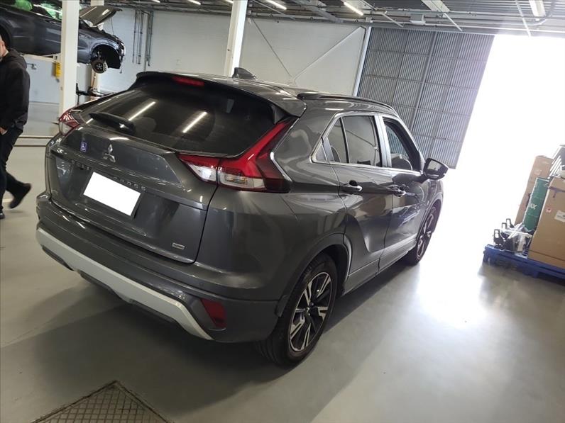 Mitsubishi-ECLIPSE CROSS-1.5 Mivec Turbo HPE