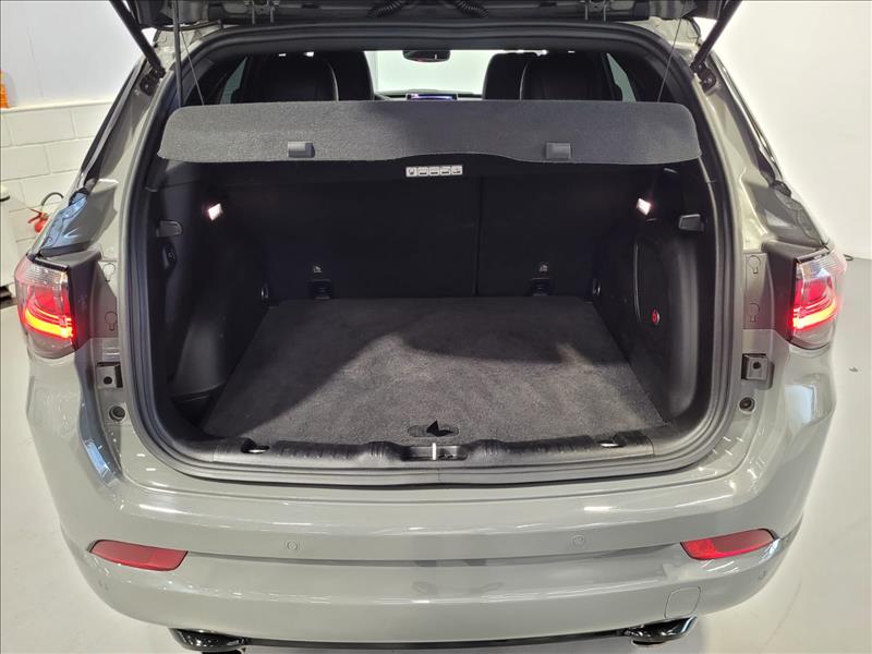 Jeep-COMPASS-2.0 Hurricane 4 Turbo Blackhawk