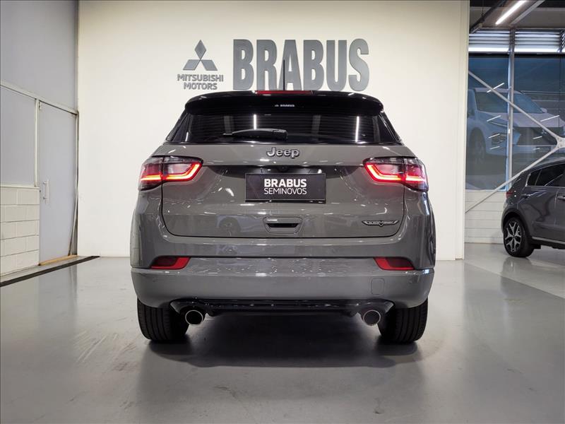 Jeep-COMPASS-2.0 Hurricane 4 Turbo Blackhawk