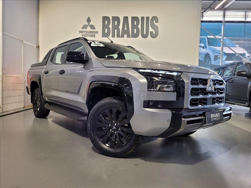 Mitsubishi-TRITON-2.4 Biturbo CD Katana 4X4