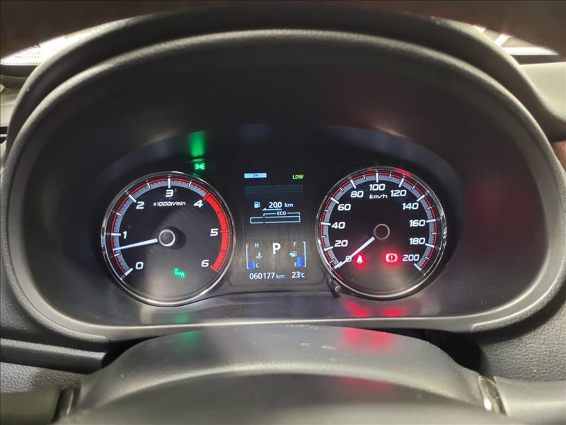 Mitsubishi-L200 TRITON-2.4 16V Turbo Sport Hpe-s Terra CD 4X4