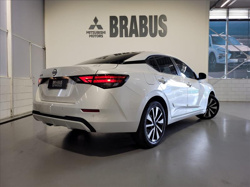 Nissan-SENTRA-2.0 16V Advance