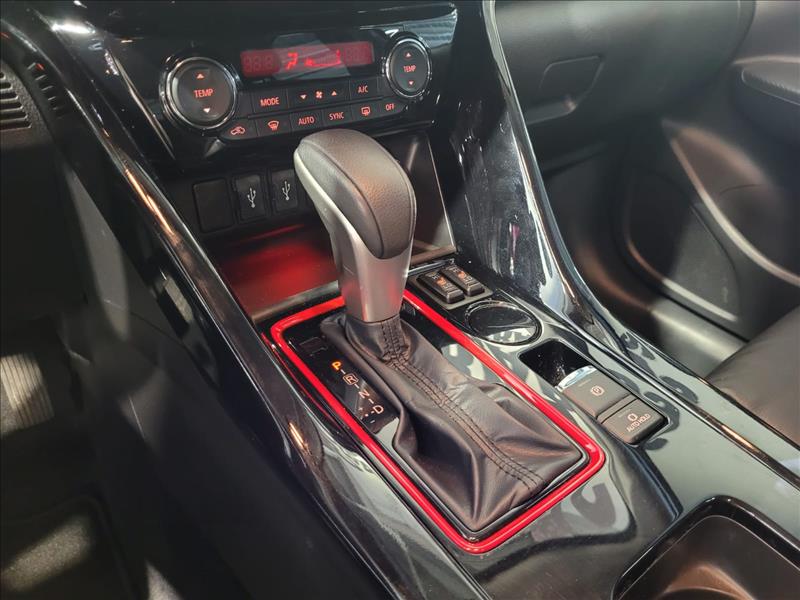 Mitsubishi-ECLIPSE CROSS-1.5 Mivec Turbo Hpe-s Sport