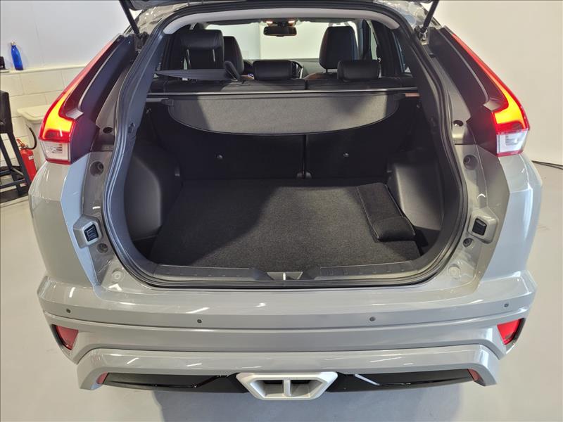 Mitsubishi-ECLIPSE CROSS-1.5 Mivec Turbo Hpe-s Sport