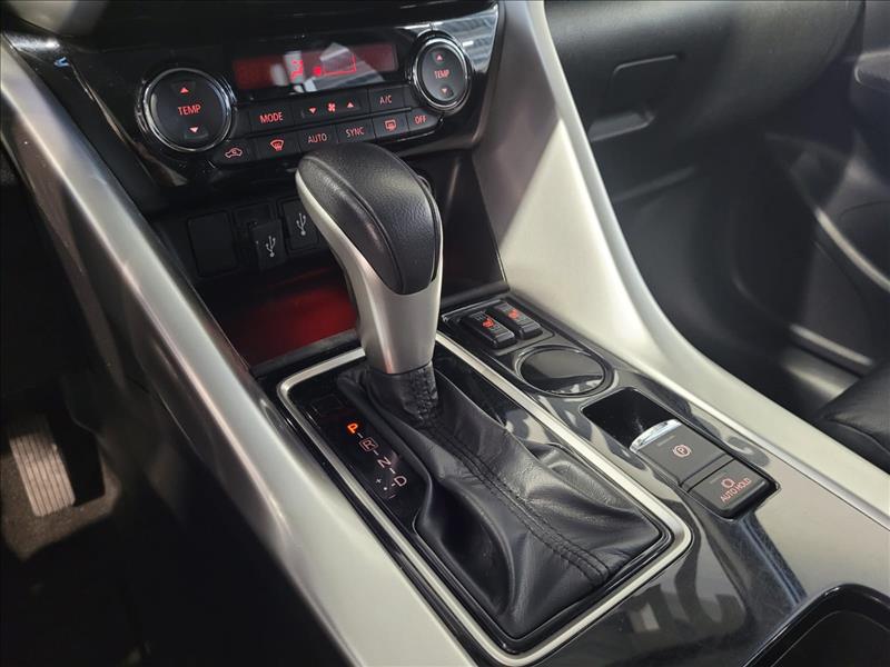 Mitsubishi-ECLIPSE CROSS-1.5 Mivec Turbo HPE