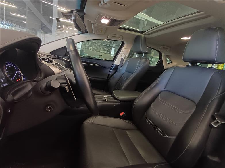 Lexus-NX 300H-2.5 16V VVT-I Hybrid Luxury AWD