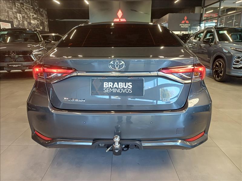 Toyota-COROLLA-2.0 Vvt-ie XEI