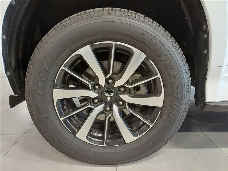 Mitsubishi-PAJERO SPORT-2.4 16V Mivec Turbo HPE AWD