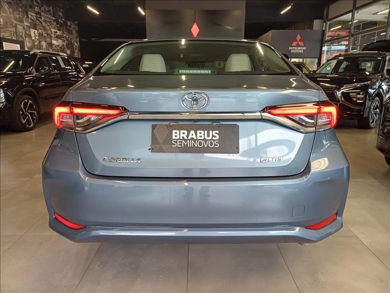 Toyota-COROLLA-2.0 Vvt-ie Altis