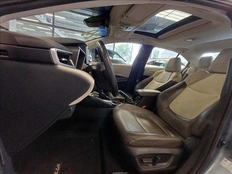 Toyota-COROLLA-2.0 Vvt-ie Altis