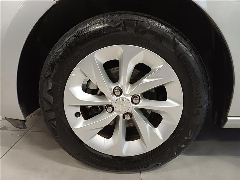 GM - Chevrolet-ONIX-1.0 Plus LT