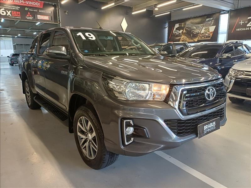 Toyota-HILUX-2.8 SRV 4X4 CD 16V