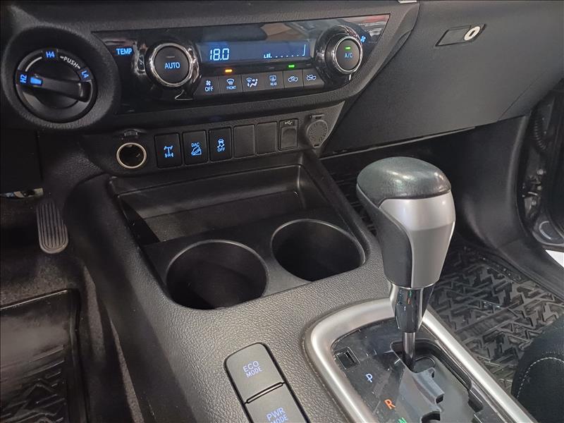Toyota-HILUX-2.8 SRV 4X4 CD 16V
