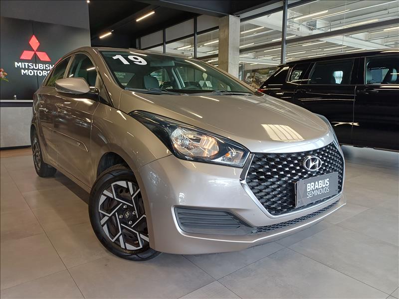 Hyundai-HB20S-1.6 Comfort Plus 16V