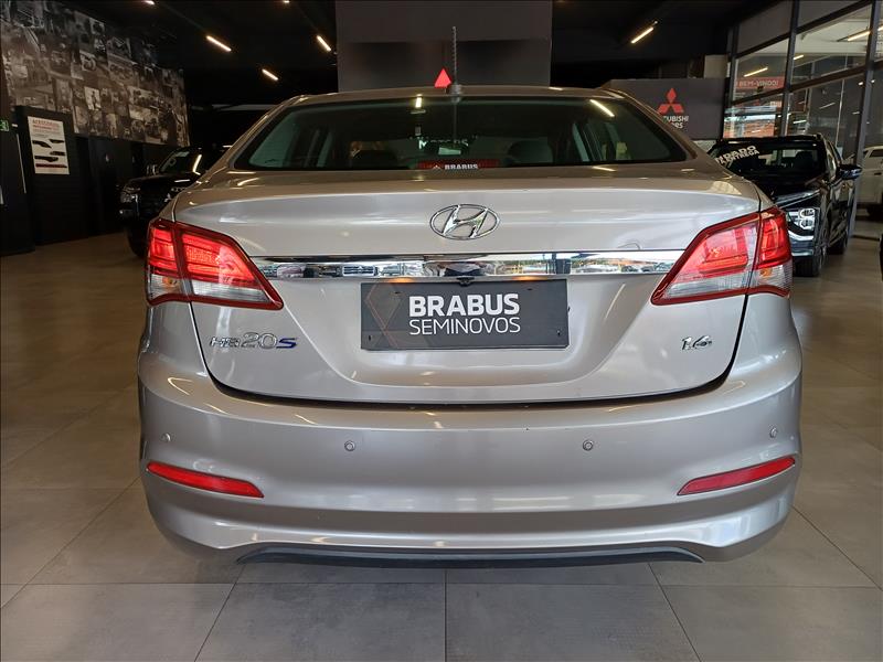 Hyundai-HB20S-1.6 Comfort Plus 16V