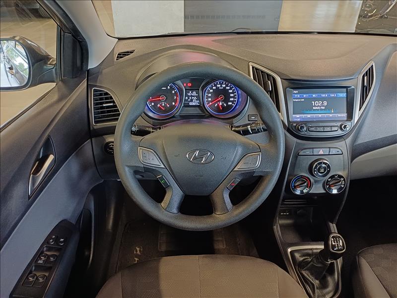 Hyundai-HB20S-1.6 Comfort Plus 16V