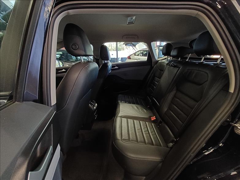 VW - Volkswagen-TAOS-1.4 250 TSI Comfortline