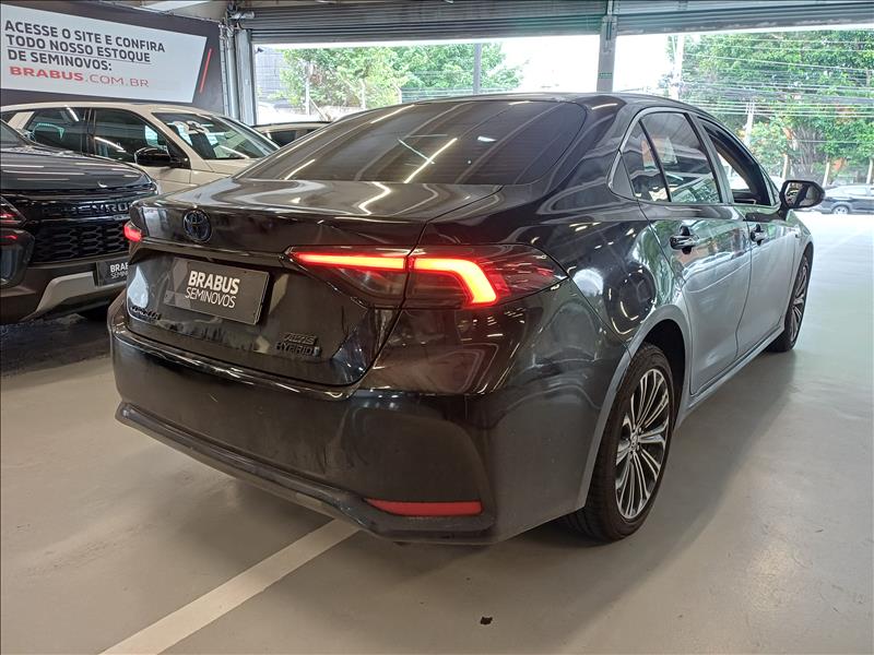 Toyota-COROLLA-1.8 VVT-I Hybrid Altis Premium