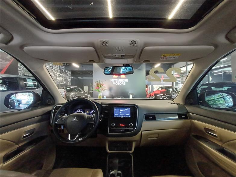 Mitsubishi-OUTLANDER-2.0 Mivec HPE