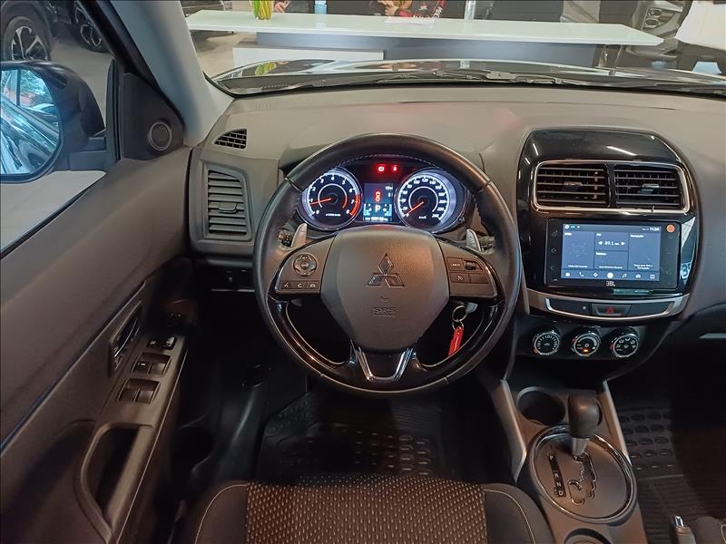 Mitsubishi-OUTLANDER SPORT-2.0 Mivec GLS