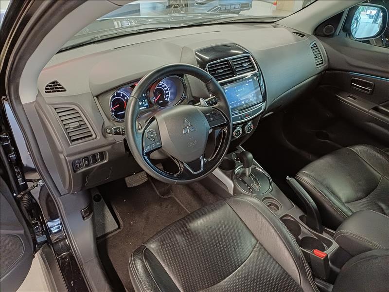 Mitsubishi-OUTLANDER SPORT-2.0 Mivec GLS