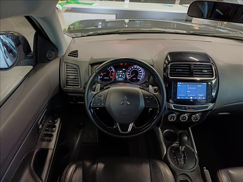 Mitsubishi-OUTLANDER SPORT-2.0 Mivec GLS