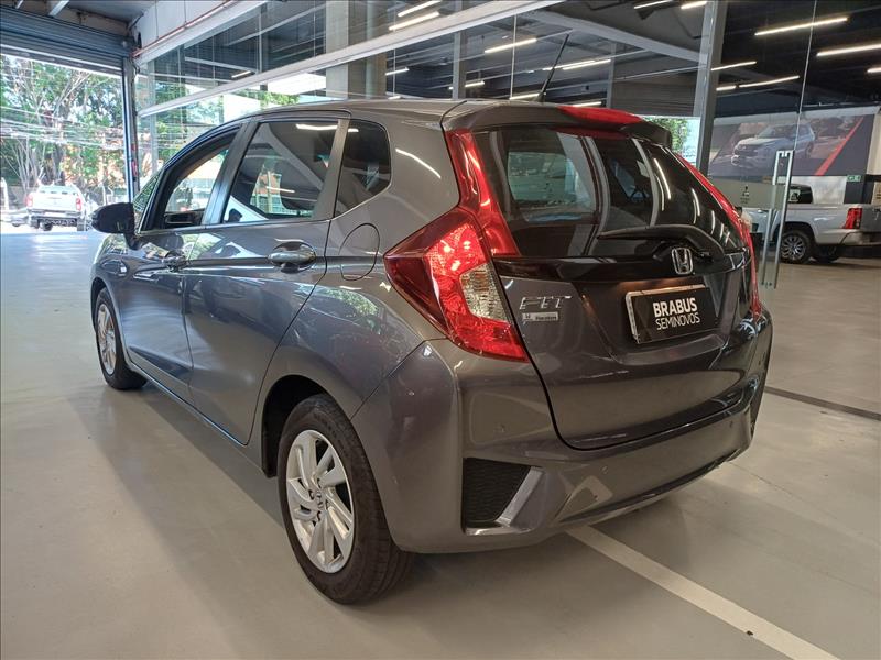 Honda-FIT-1.5 LX 16V