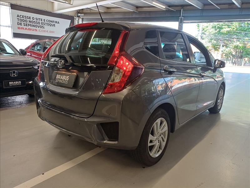 Honda-FIT-1.5 LX 16V