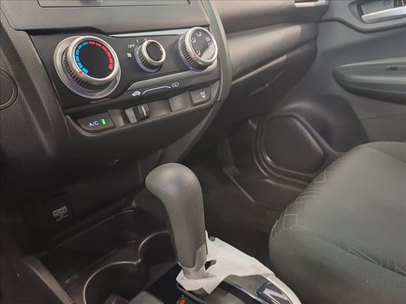 Honda-FIT-1.5 LX 16V