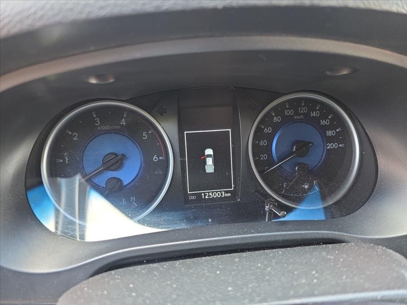 Toyota-HILUX-2.8 SRV 4X4 CD 16V