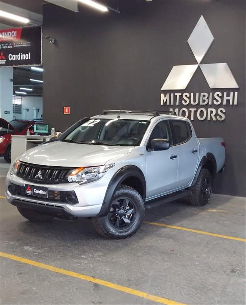 L200 TRITON 2.4 16V Turbo Outdoor GLX CD 4X4 L200 TRITON 2.4 16V Turbo Outdoor GLX CD 4X4