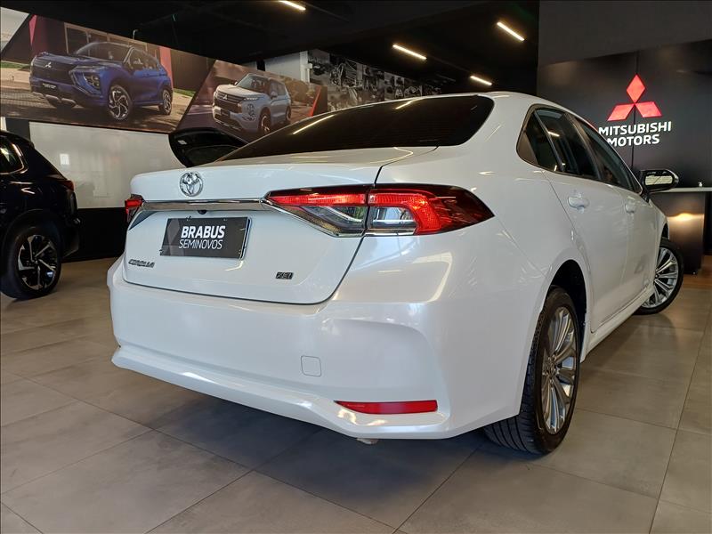 Toyota-COROLLA-2.0 Vvt-ie XEI