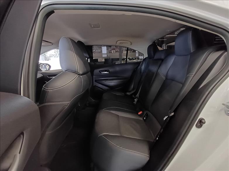 Toyota-COROLLA-2.0 Vvt-ie XEI