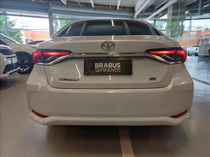 Toyota-COROLLA-2.0 Vvt-ie XEI