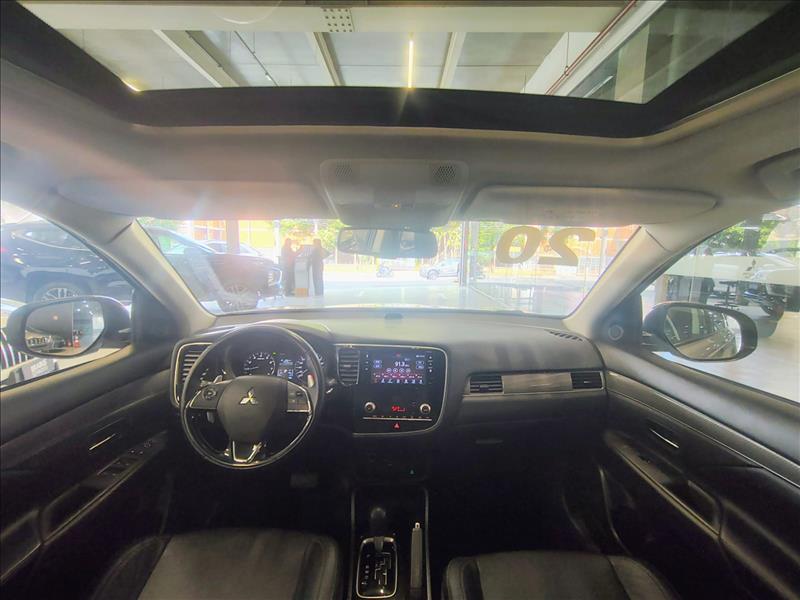 Mitsubishi-OUTLANDER-2.0 Mivec HPE